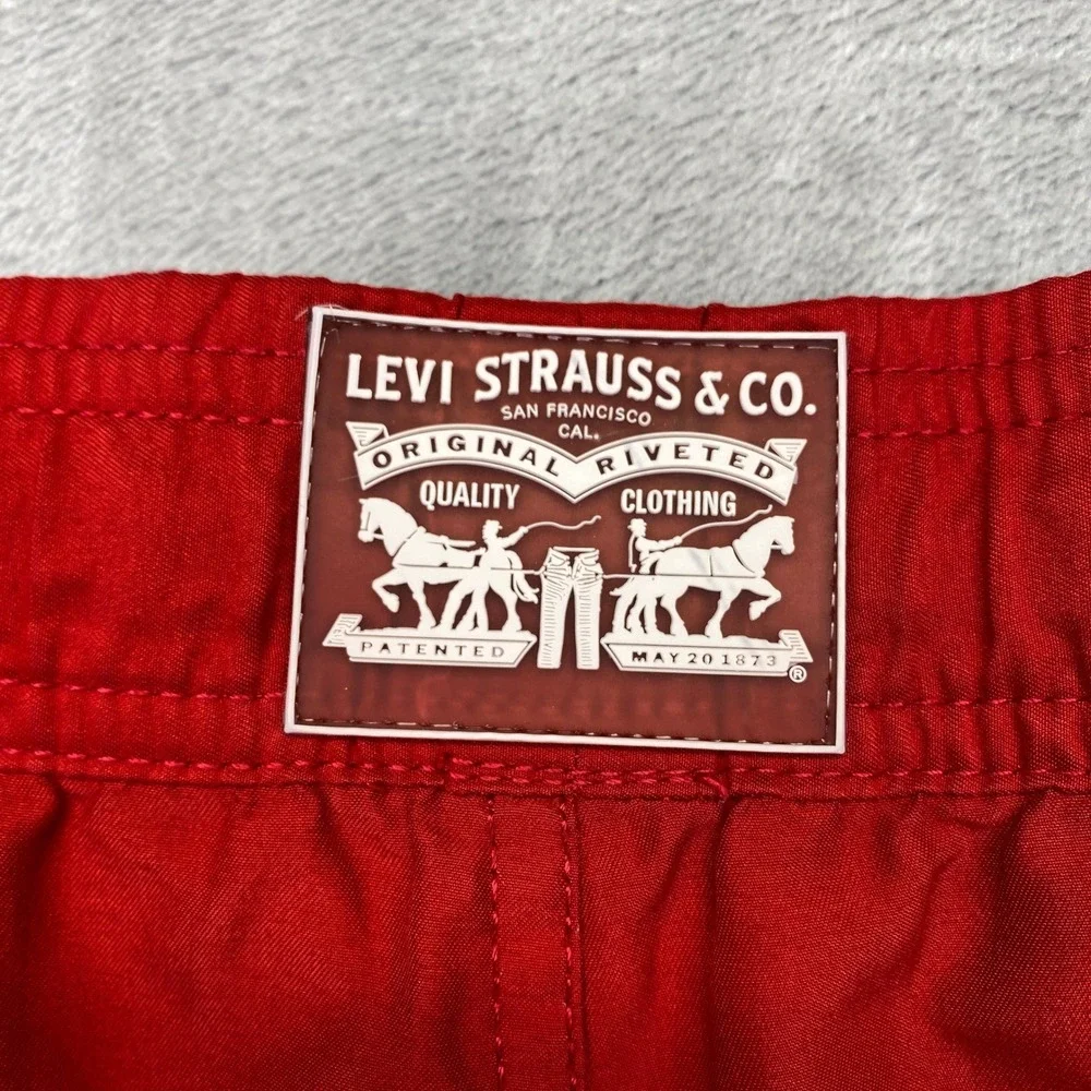 Levi's‎ Red Swim Trunks Men's Size Medium Elastic Waist Drawstring Logo Sz 38